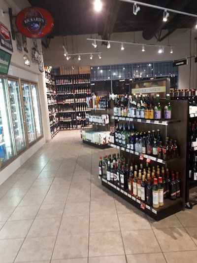 Bainbridge Liquor Store