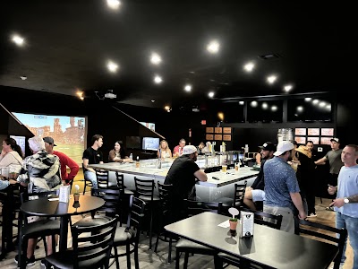 Champions Indoor Golf
