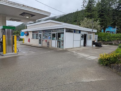 Douglas Depot Liquor