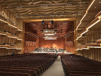 Avery Fisher Hall