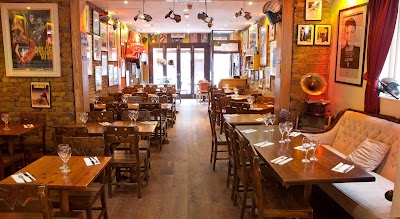 Cafe La Divina