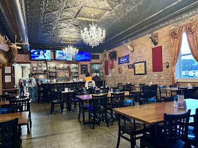 Blue Oak Oyster Bar & Grill