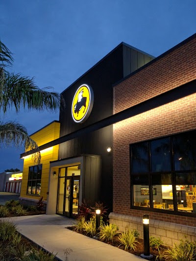 Buffalo Wild Wings Grill & Bar