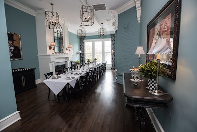 Buckleys Kiskeam Inn