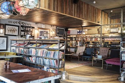 The Blue Boat, Fulham Reach