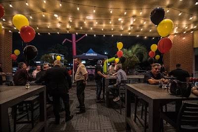 Pockets Billiards Wings & Beer