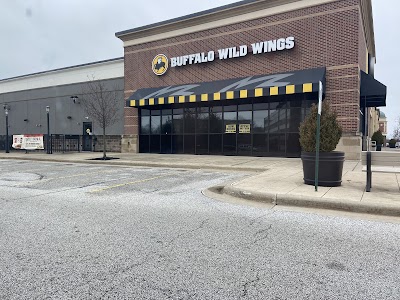 Buffalo Wild Wings Gril #3445