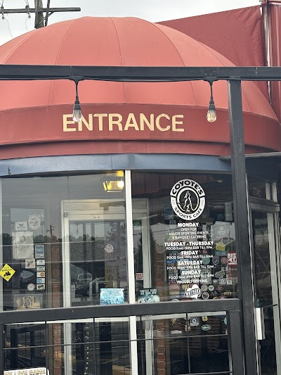 Coyote Adobe Cafe & Bar