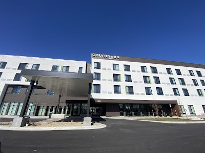 Courtyard By Marriott