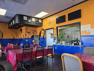 King And Queen Cantina