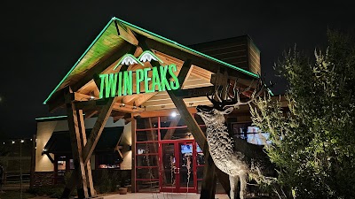 Twin Peaks Restaurant #86