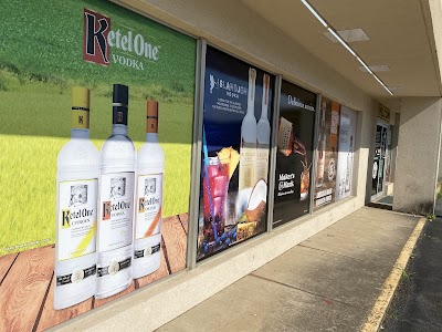 Charlies Beer & Wine