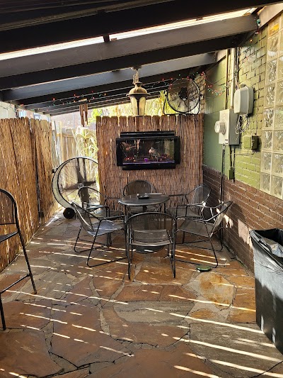 Alcove International Tavern