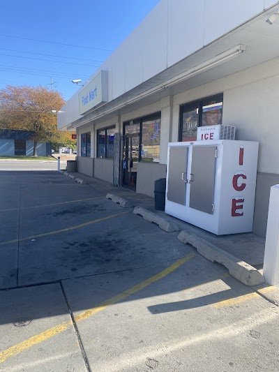 Center St Food & Gas