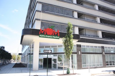 Mom's Organic Market - Ivy City