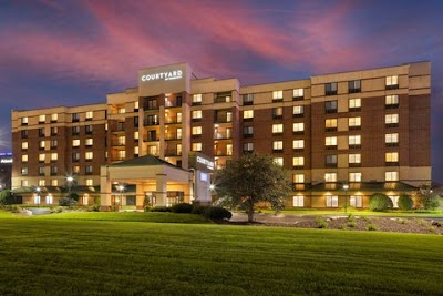 Courtyard By Marriott