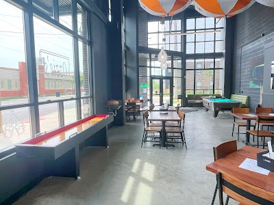 The Cafe On East 5th