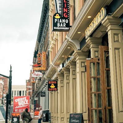 Petes Dueling Piano Bar