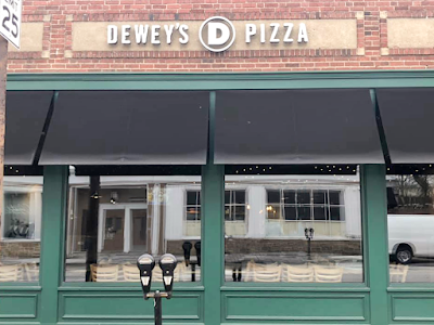 Deweys Pizza