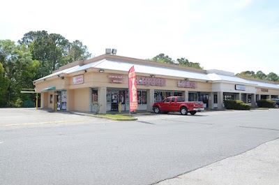 Shores Liquor & Lounge At 103rd