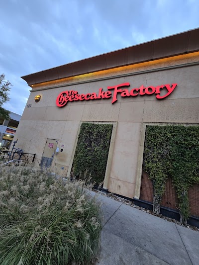 Cheesecake Factory