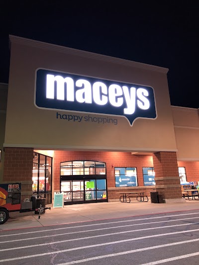 Maceys