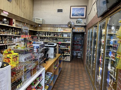 Saddleback Liquor