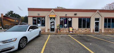 Okauchee Wine & Liquor