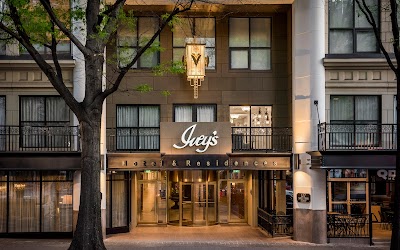 Iveys Hotel