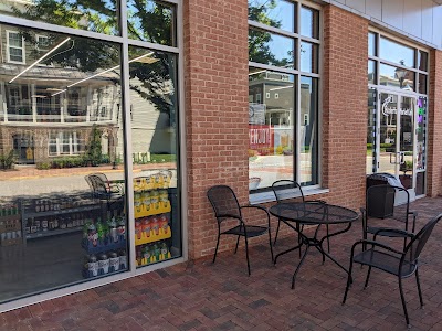 Rocketts Cafe Market