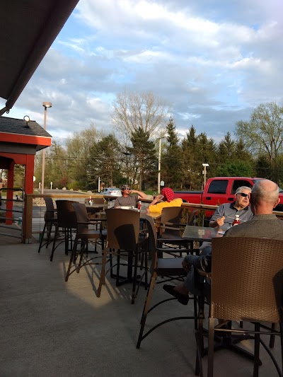 Oak &amp; Embers Tavern