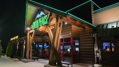 Twin Peaks Restaurant #106