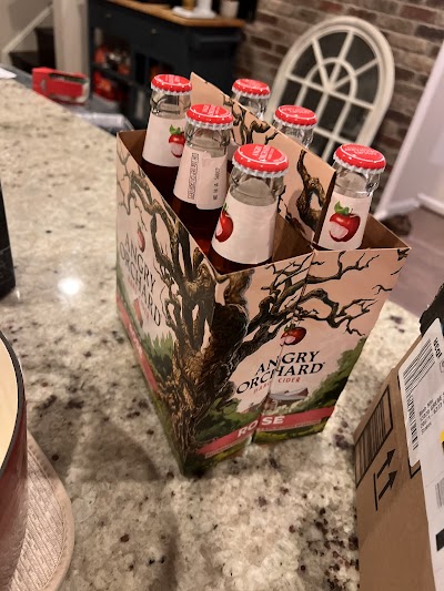 Lakeside Beer & Wine