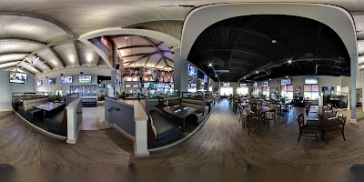Bokampers Sports Bar & Grill