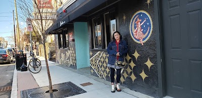 Trinas Starlite Lounge