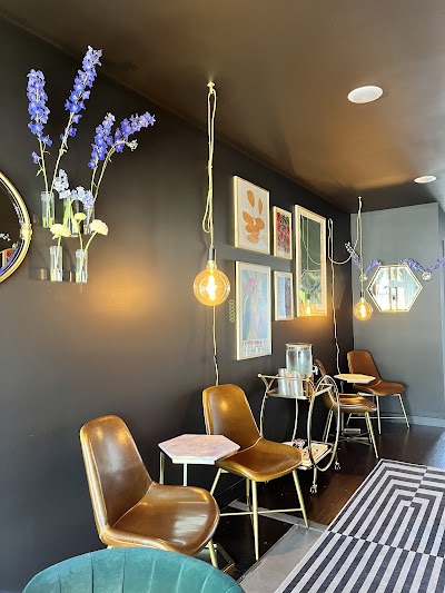 The Starling A Whiskey & Wine Bar