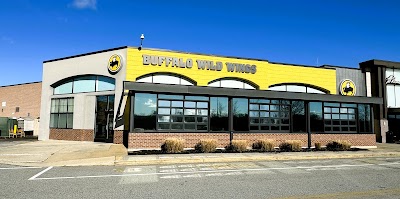 Buffalo Wild Wings Gril #3815