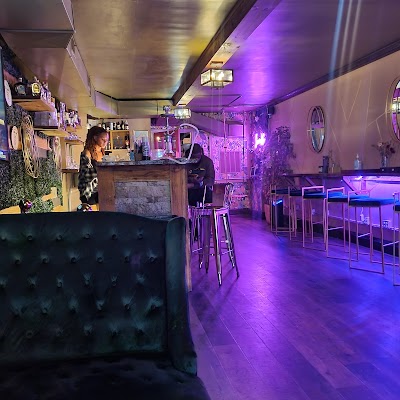 Members Only Tasting Room