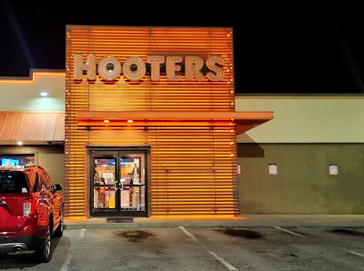 Hooters