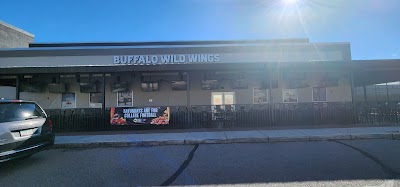 Buffalo Wild Wings Gril #382