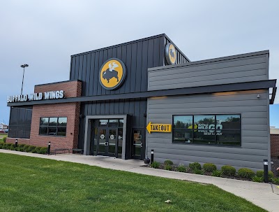 Buffalo Wild Wings Gril #465