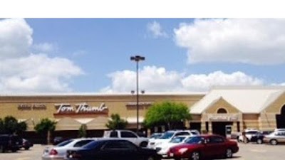 Tom Thumb Food & Pharmacy