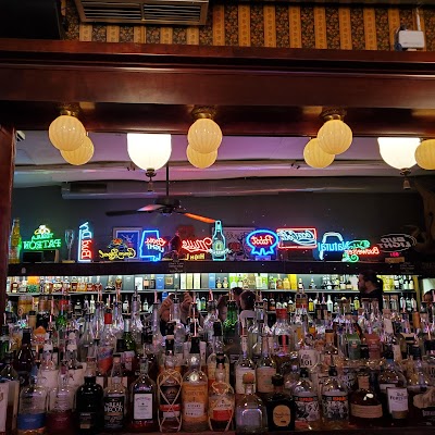 Lous Pub & Package Store