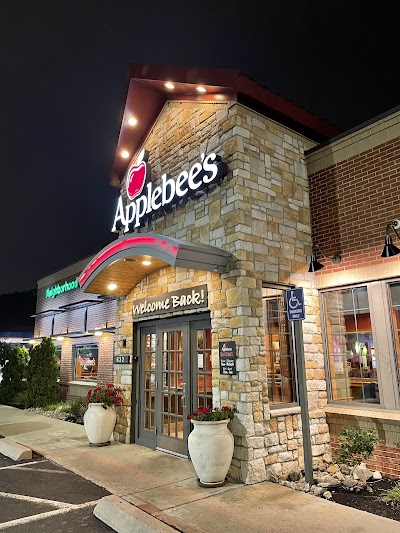 Applebees Neighborhood Grill & Bar