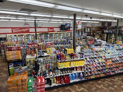 Marathon Food Center