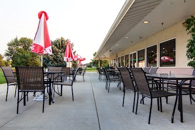 Roosters Tavern On The Green