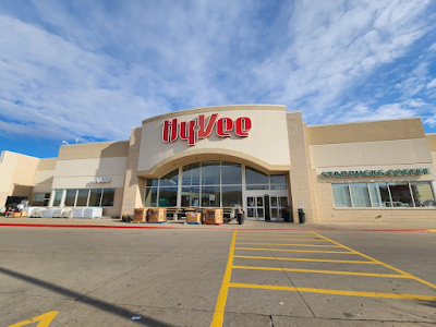 Hy Vee Food Store