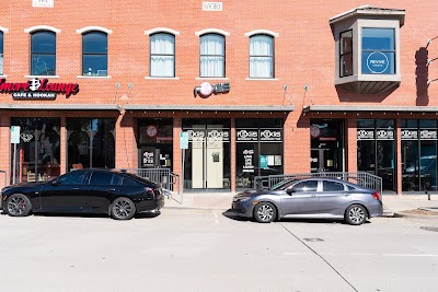 Foxiis Restaurant & Grill