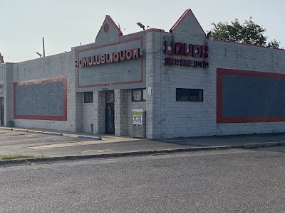 Romulus Liquor