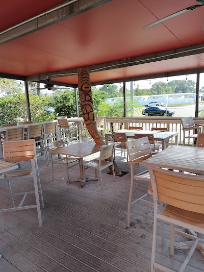 Applebees Neighborhood Grill & Bar